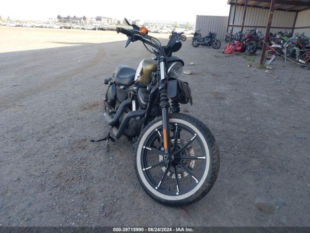  Salvage Harley-Davidson Xl883