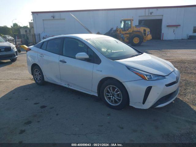  Salvage Toyota Prius