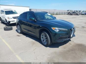  Salvage Alfa Romeo Stelvio