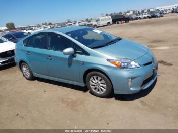  Salvage Toyota Prius