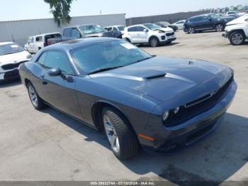  Salvage Dodge Challenger