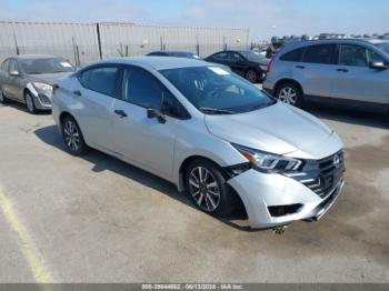  Salvage Nissan Versa