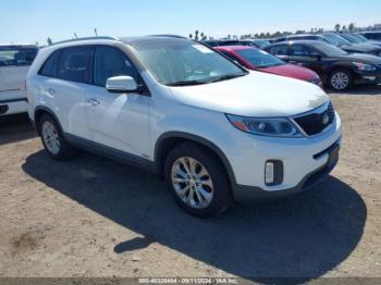  Salvage Kia Sorento