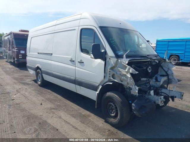  Salvage Mercedes-Benz Sprinter 2500