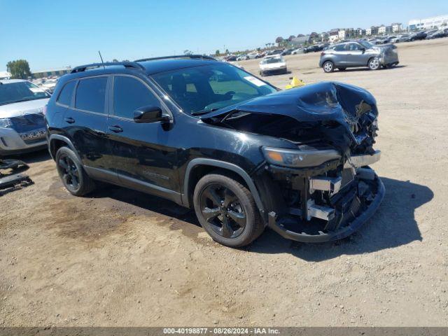  Salvage Jeep Cherokee