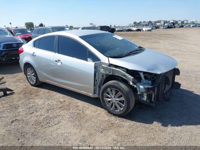  Salvage Kia Forte