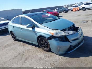  Salvage Toyota Prius