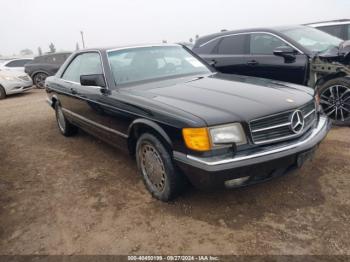  Salvage Mercedes-Benz 560