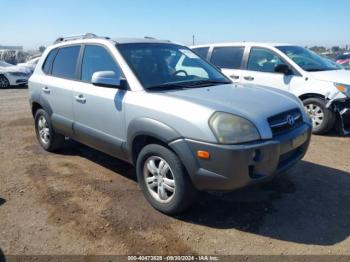  Salvage Hyundai TUCSON