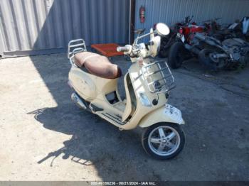  Salvage Vespa Lx