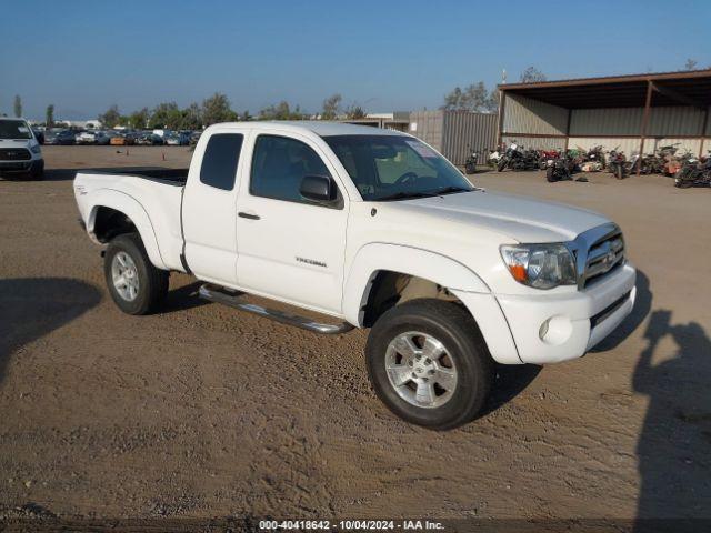  Salvage Toyota Tacoma