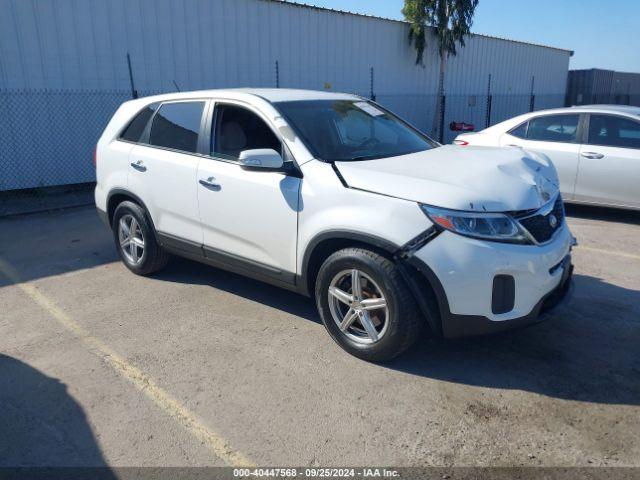  Salvage Kia Sorento