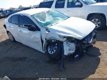  Salvage Kia Forte