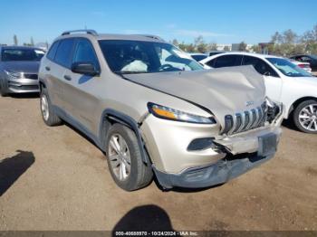  Salvage Jeep Cherokee