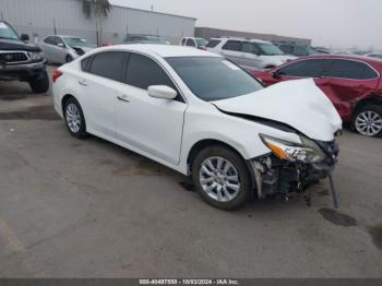  Salvage Nissan Altima