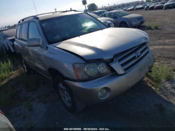  Salvage Toyota Highlander