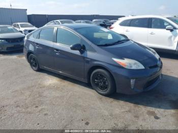  Salvage Toyota Prius