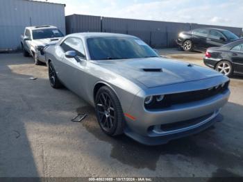  Salvage Dodge Challenger