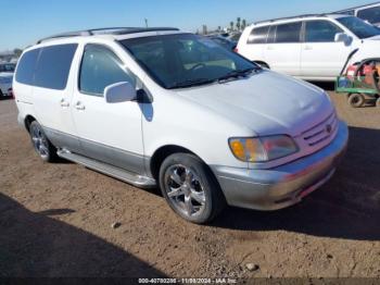  Salvage Toyota Sienna