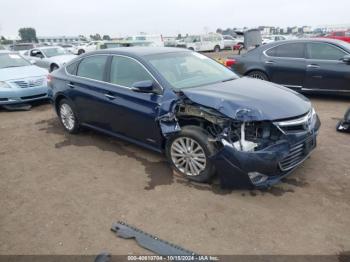  Salvage Toyota Avalon Hybrid