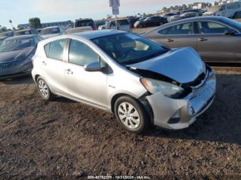  Salvage Toyota Prius c