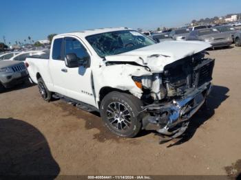  Salvage Nissan Titan