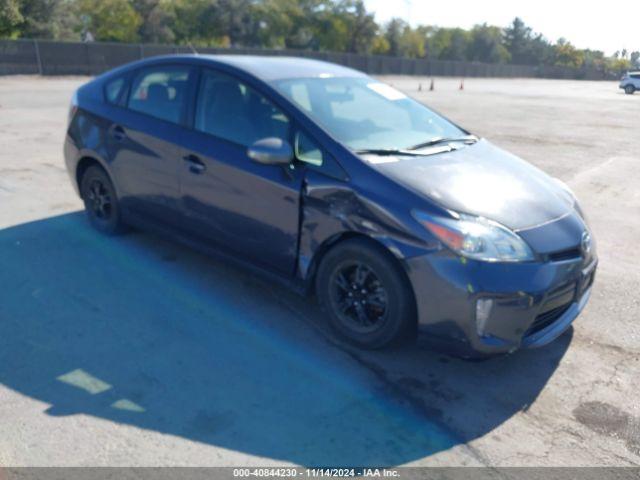  Salvage Toyota Prius