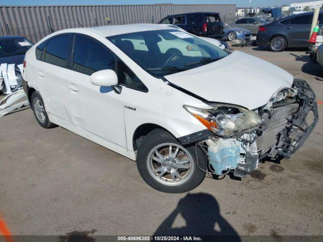  Salvage Toyota Prius