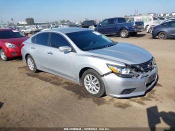  Salvage Nissan Altima