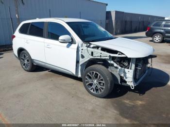  Salvage Mitsubishi Outlander