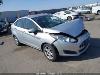  Salvage Ford Fiesta