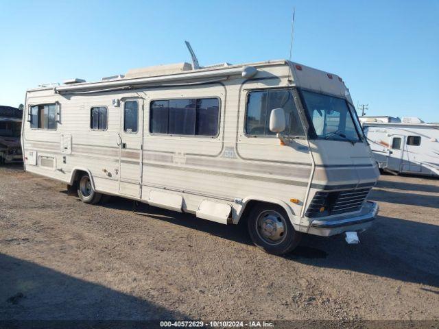  Salvage Chevrolet P30