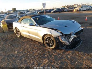  Salvage Ford Mustang