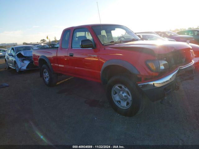  Salvage Toyota Tacoma