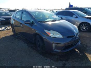  Salvage Toyota Prius