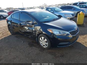  Salvage Kia Forte