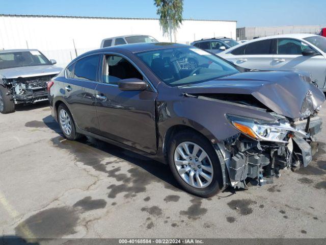  Salvage Nissan Altima