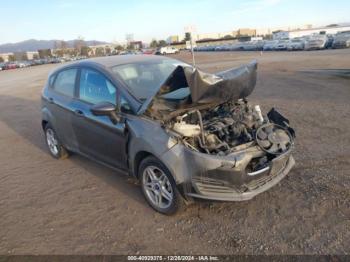  Salvage Ford Fiesta