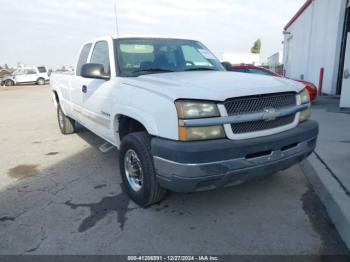  Salvage Chevrolet Silverado 2500