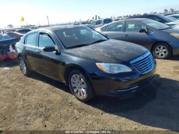  Salvage Chrysler 200