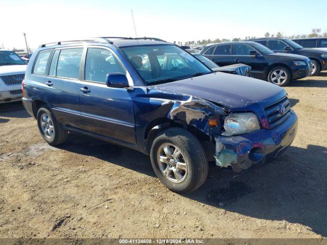  Salvage Toyota Highlander