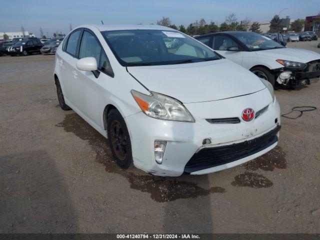  Salvage Toyota Prius