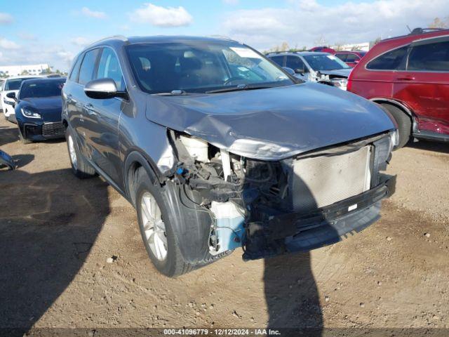  Salvage Kia Sorento