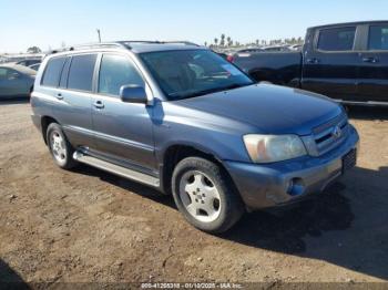  Salvage Toyota Highlander