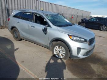  Salvage Kia Sorento