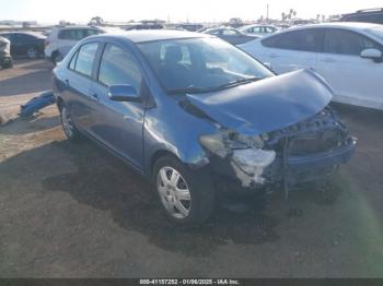  Salvage Toyota Yaris