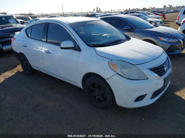  Salvage Nissan Versa