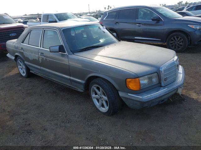  Salvage Mercedes-Benz 300