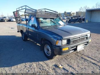  Salvage Toyota Pickup