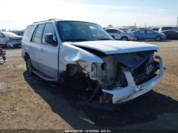  Salvage Ford Expedition